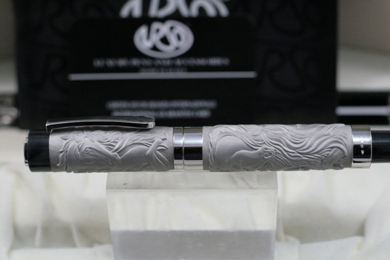 FOUNTAIN PEN "HORSE" URSO LUXURY IN STERLING SILVER MATT