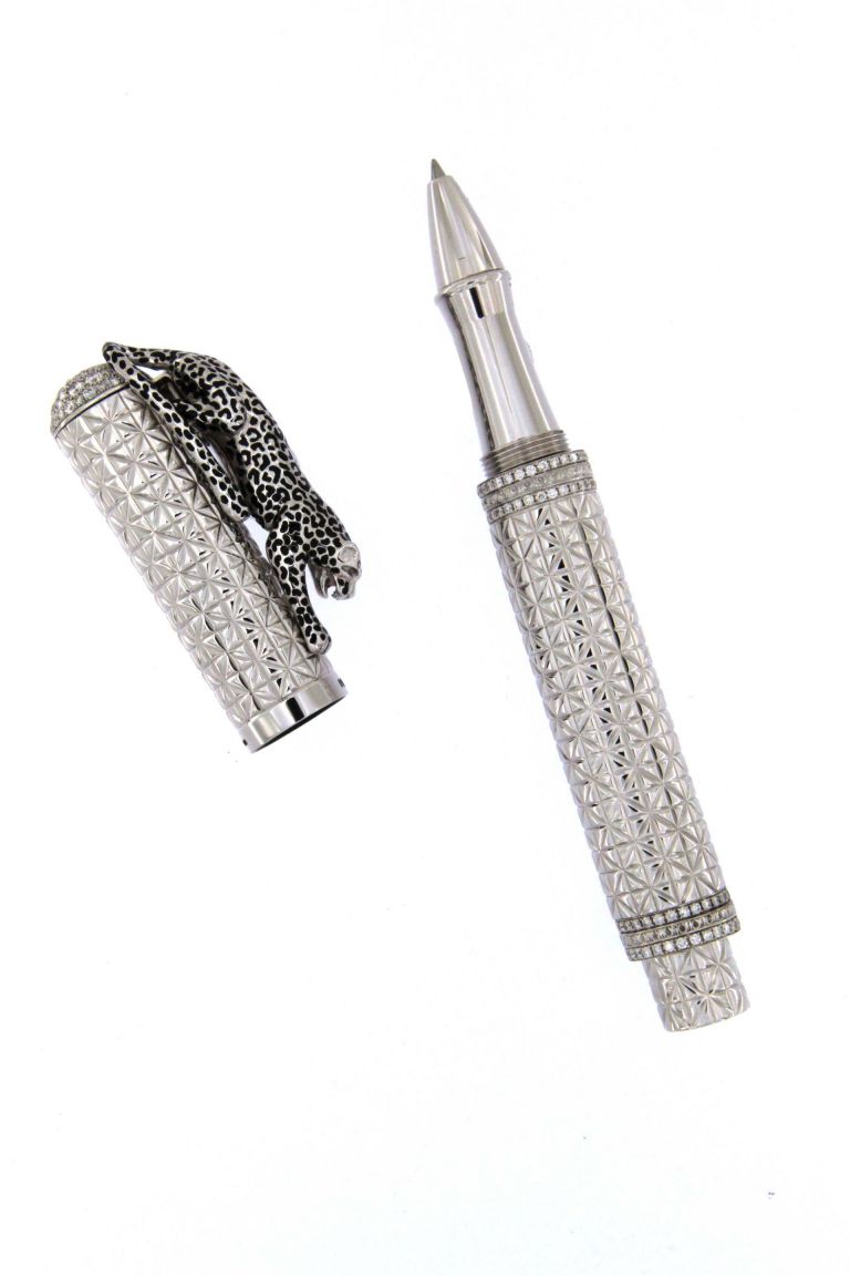 ROLLER BALL LEOPARD IN SOLID GOLD 18KT AND DIAMONDS (BESPOKE PEN)