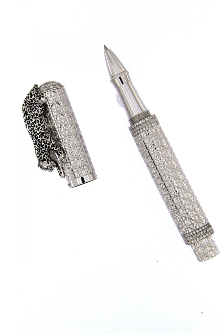 ROLLER BALL LEOPARD IN SOLID GOLD 18KT AND DIAMONDS (BESPOKE PEN)