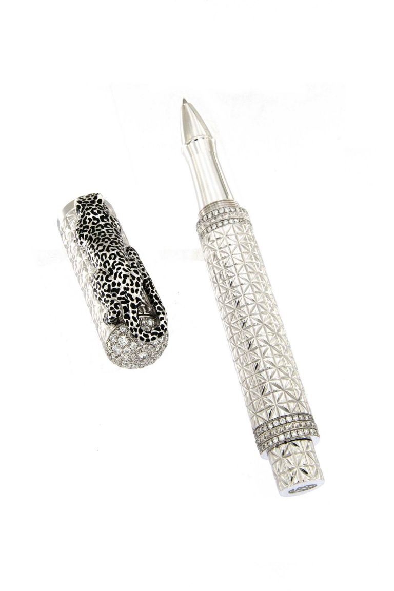 ROLLER BALL LEOPARD IN SOLID GOLD 18KT AND DIAMONDS (BESPOKE PEN)