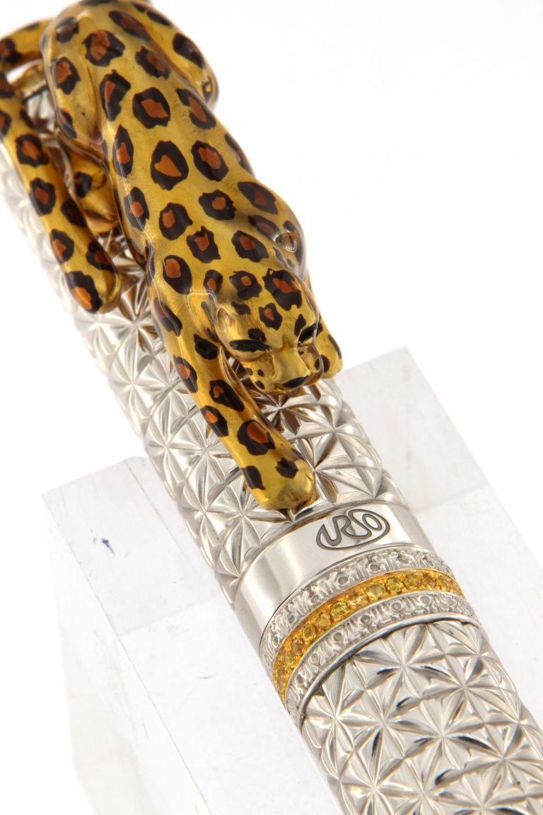 FOUNTAIN PEN  LEOPARD  IN STERLING SILVER ANTIOXIDANT AND YELLOW SAPPHIRES