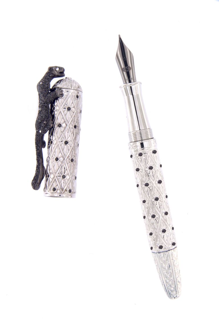 FOUNTAIN PEN  LEOPARD  IN STERLING SILVER ANTIOXIDANT AND BLACK DIAMONDS