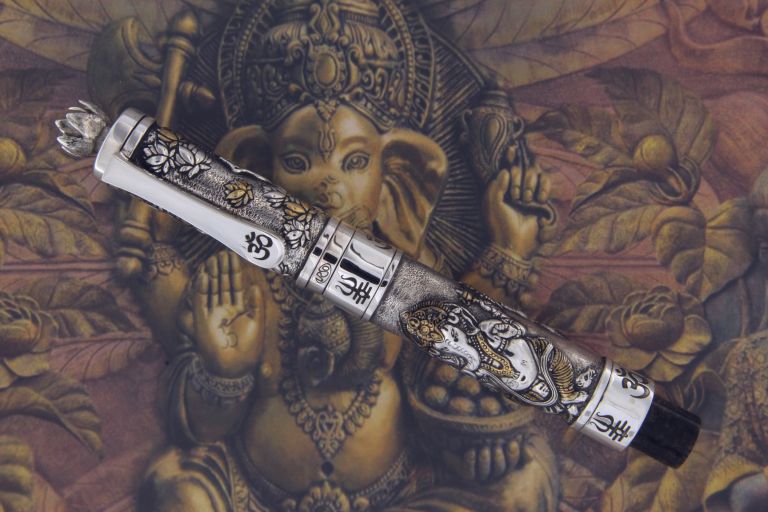 FOUNTAIN PEN LORD GANESHA  IN STERLING SILVER