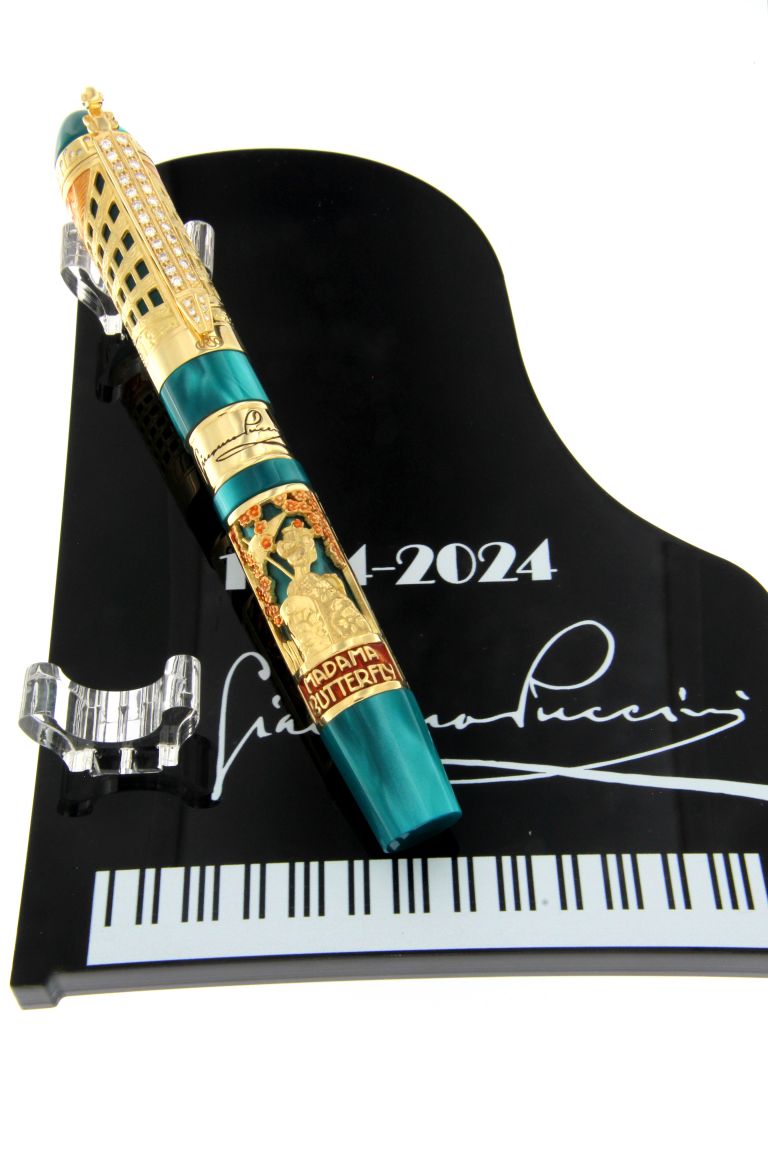 GIACOMO PUCCINI GOLD 18KT FOUNTAIN PEN MADAMA BUTTERFLY - TURANDOT