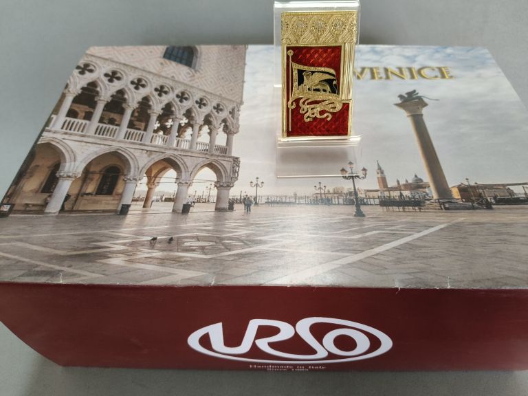 VENICE IN YELLOW SOLID GOLD 18 KT AND DIAMONDS UNIQUE PIECE