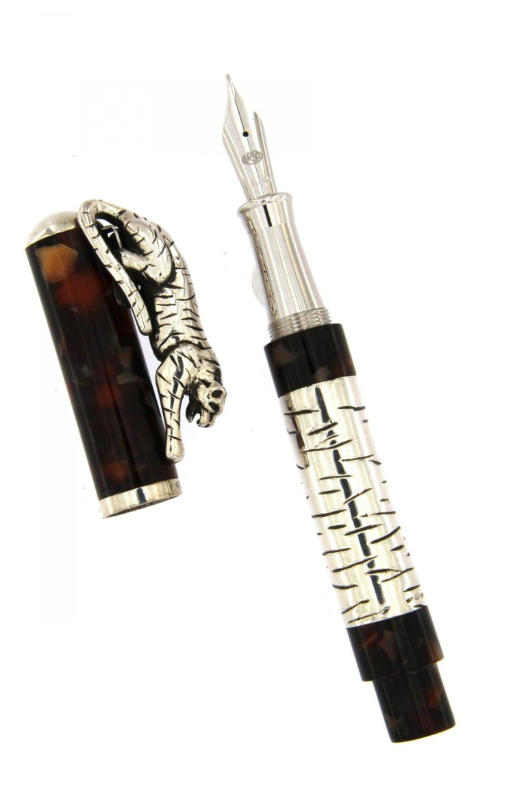 FOUNTAIN PEN WHITE TIGER IN STERLING SILVER AND DIAMOND BROWN